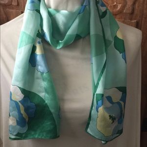 Anne Klein vintage Silk rectangle  scarf